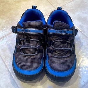 Stride Rite Made2Play Light Up Sneakers 9.5 W